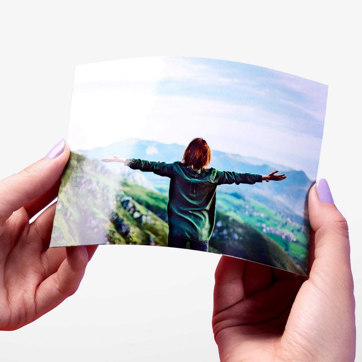 Web_PDP_Detail4_Postcard.jpg